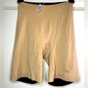 Reversible shorts shapewear | Spanx